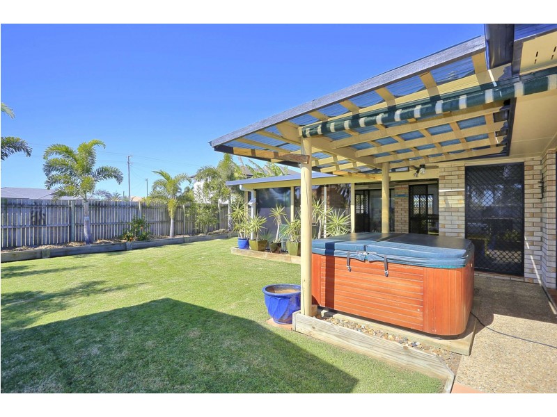 14 Marian Street, Coral Cove QLD 4670