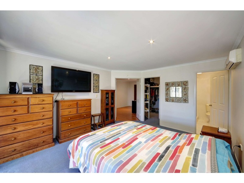 14 Marian Street, Coral Cove QLD 4670