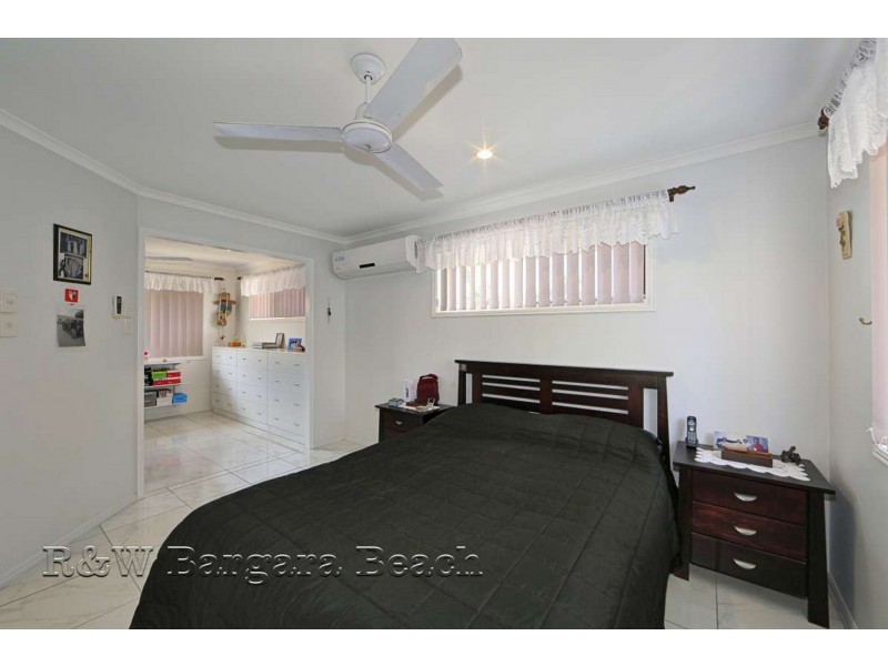 32 Davidson Street, Bargara QLD 4670