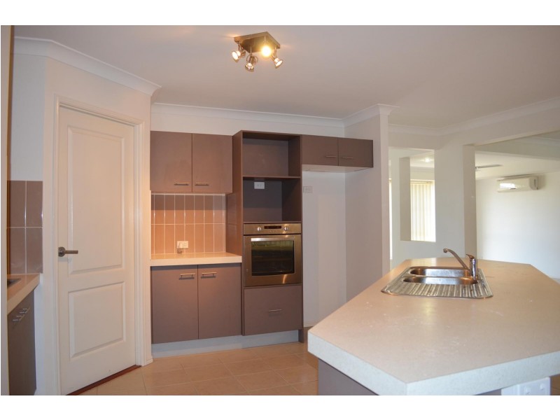 13 Whale Circuit, Bargara QLD 4670