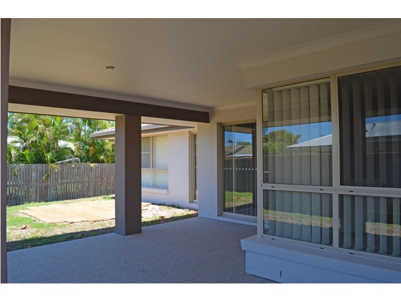 13 Whale Circuit, Bargara QLD 4670