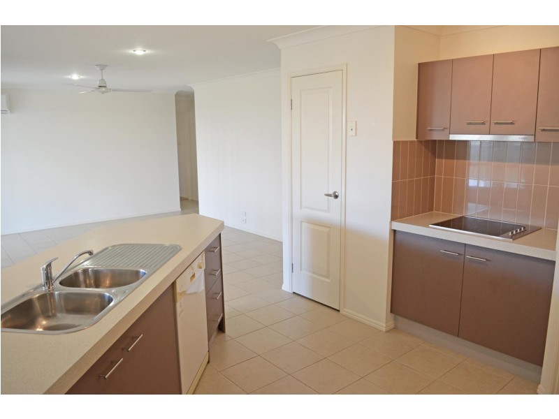 13 Whale Circuit, Bargara QLD 4670