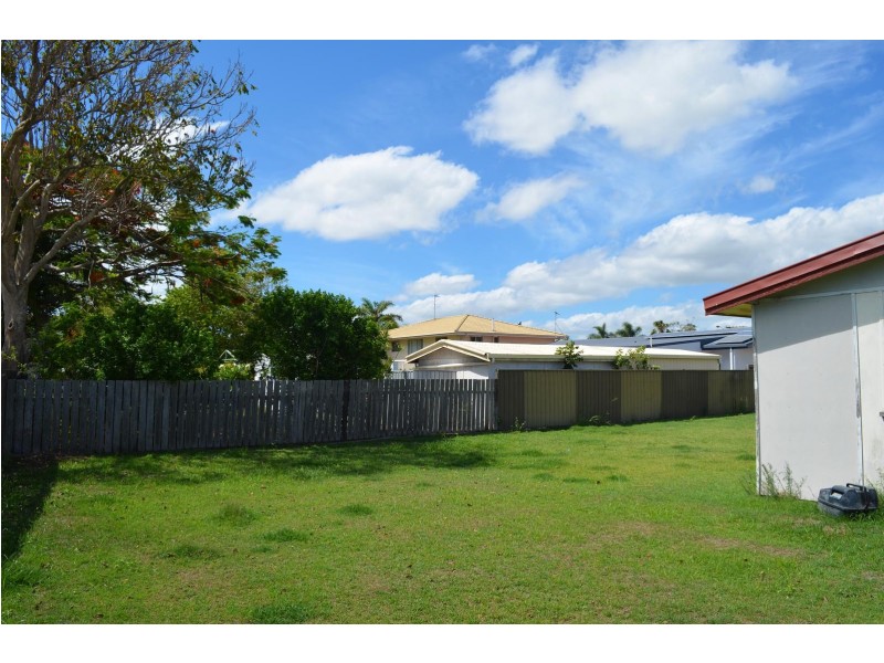 22 Tanner Street, Bargara QLD 4670