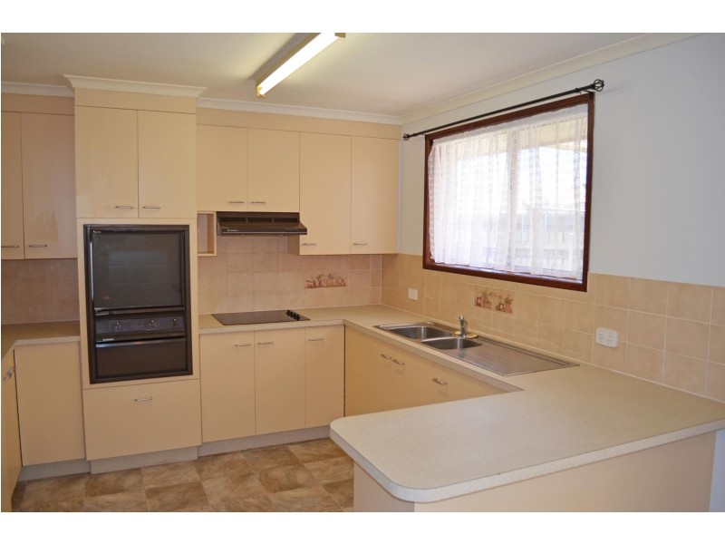 55 Davidson Street, Bargara QLD 4670