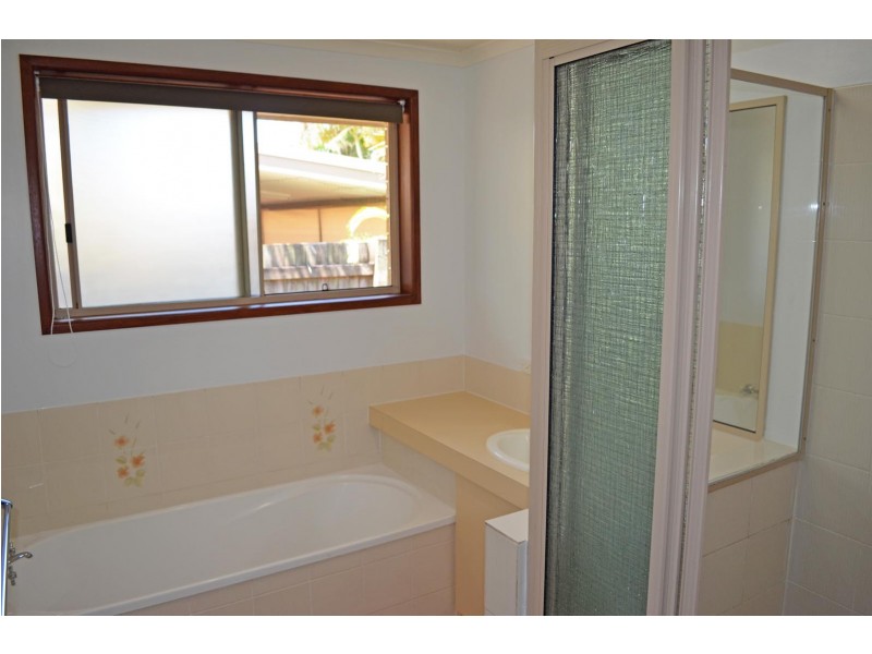 55 Davidson Street, Bargara QLD 4670
