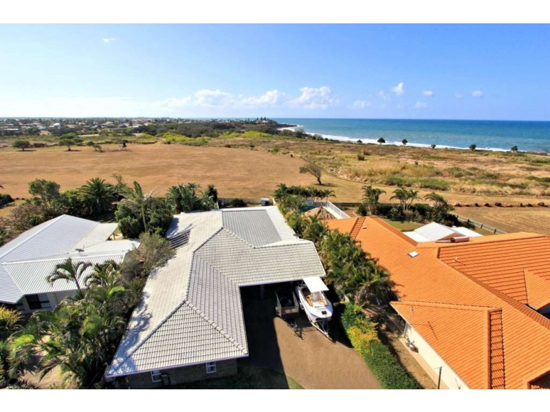 13 Palm Street, Innes Park QLD 4670