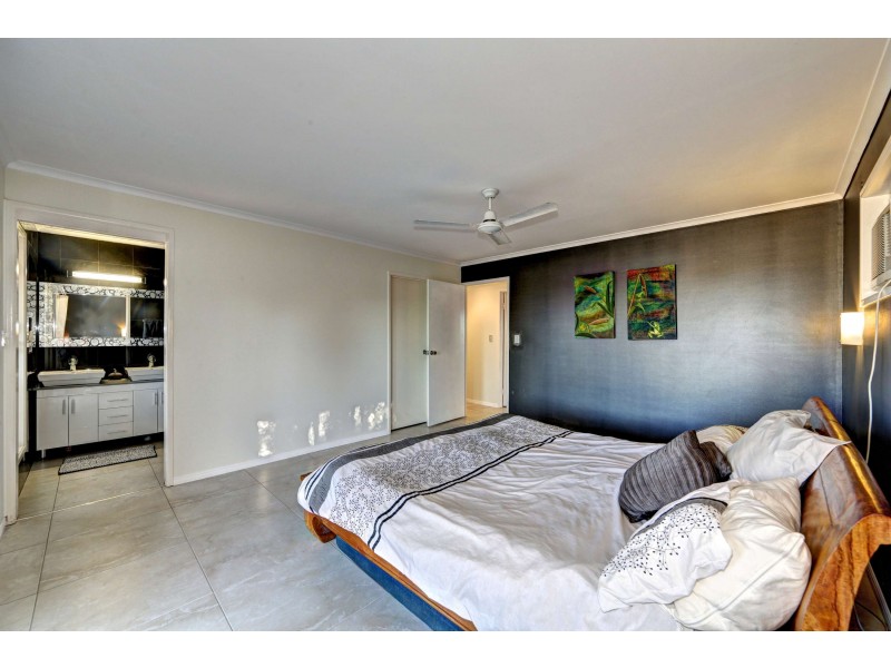 13 Palm Street, Innes Park QLD 4670