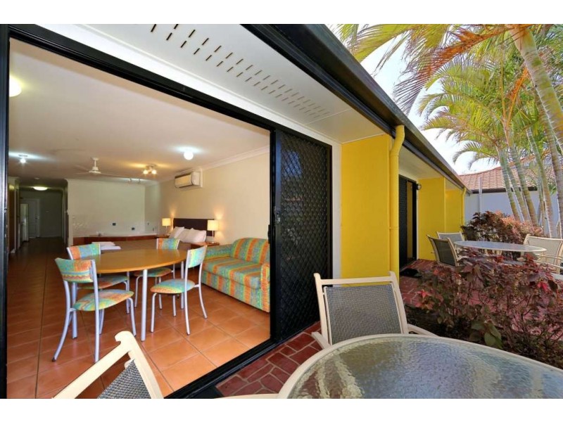Villa 25 Pebble Beach Drive, Coral Cove QLD 4670
