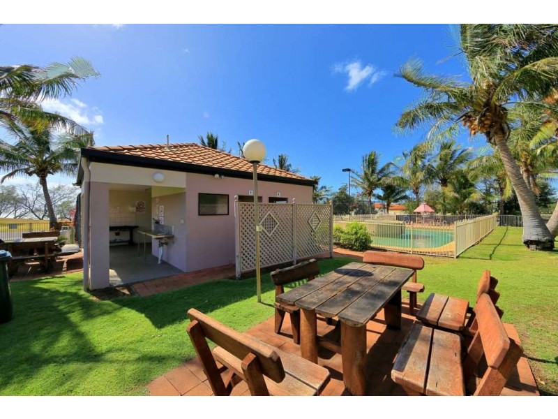 Villa 25 Pebble Beach Drive, Coral Cove QLD 4670