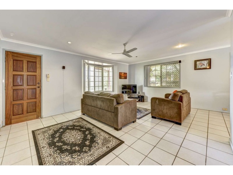 63 Watsons Road, Bargara QLD 4670