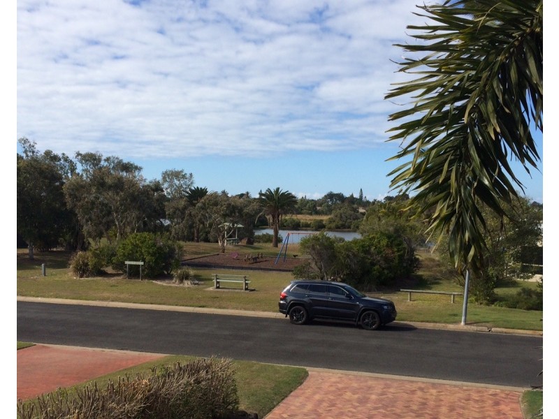 70 Fairway Drive, Bargara QLD 4670