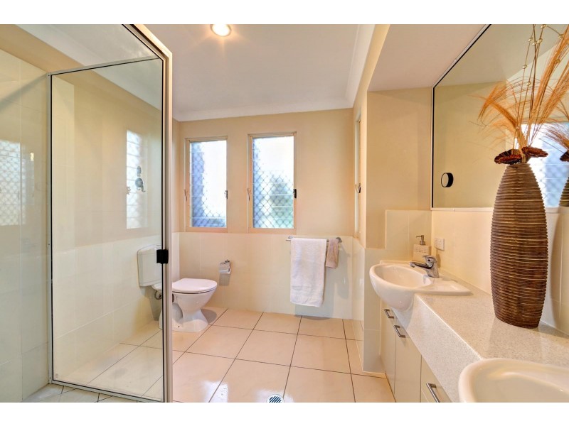 9 Blain Street, Bargara QLD 4670