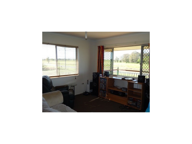 106 Rowlands Road, Burnett Heads QLD 4670
