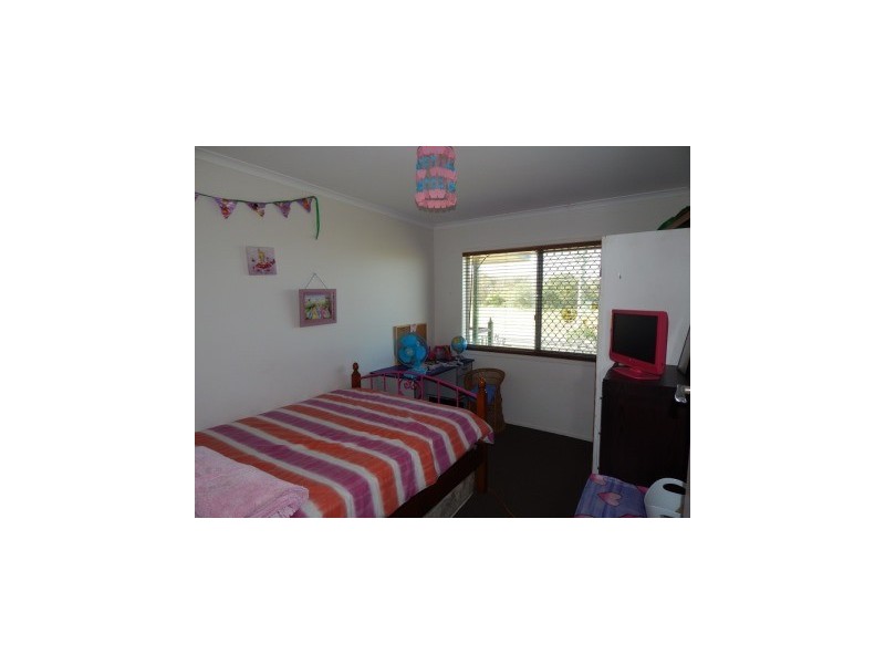 106 Rowlands Road, Burnett Heads QLD 4670