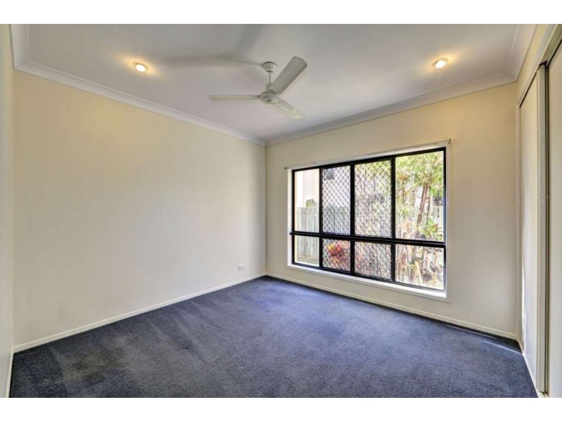14 Robert John Circuit, Coral Cove QLD 4670