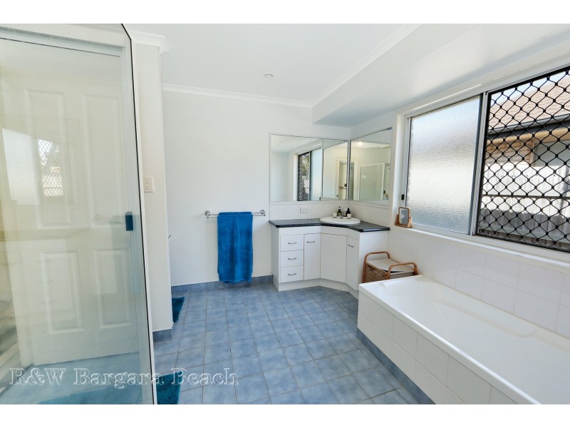 6 Davidson Street, Bargara QLD 4670