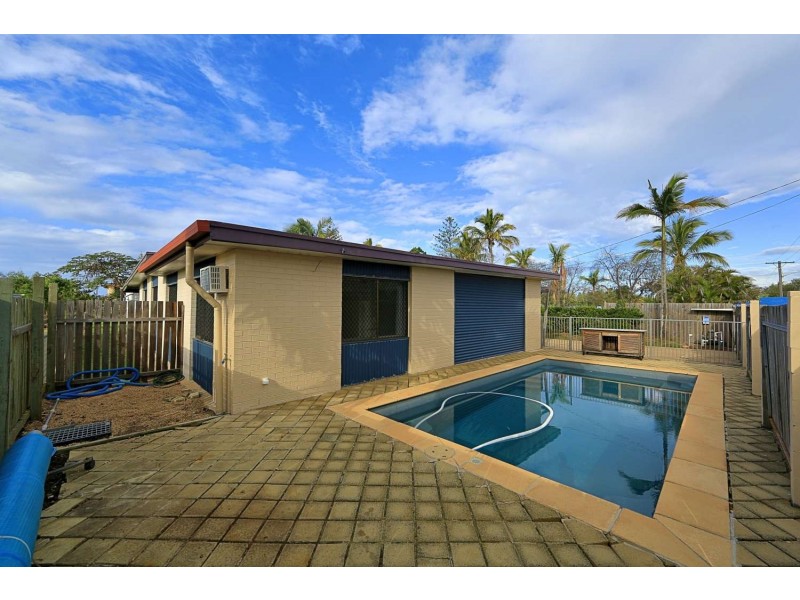 25 Bathurst Street, Elliott Heads QLD 4670