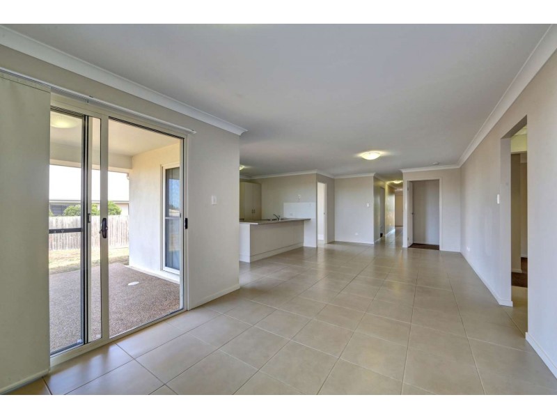 14 Hillcrest Court, Bargara QLD 4670