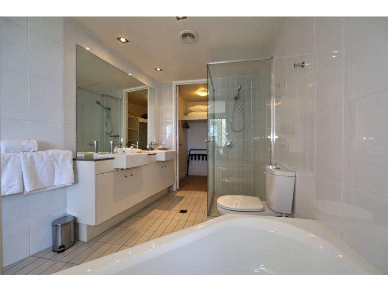 Unit 106, 95 Esplanade, Bargara QLD 4670