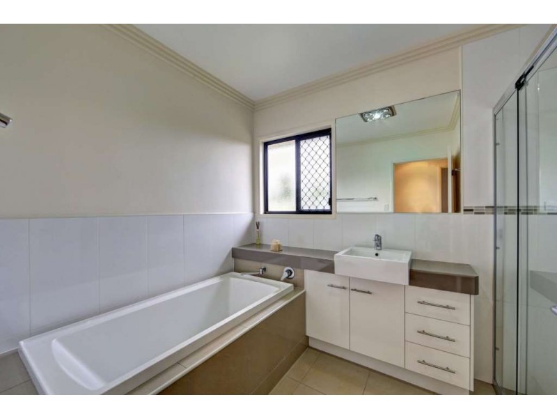 4 Chantilly Street, Bargara QLD 4670