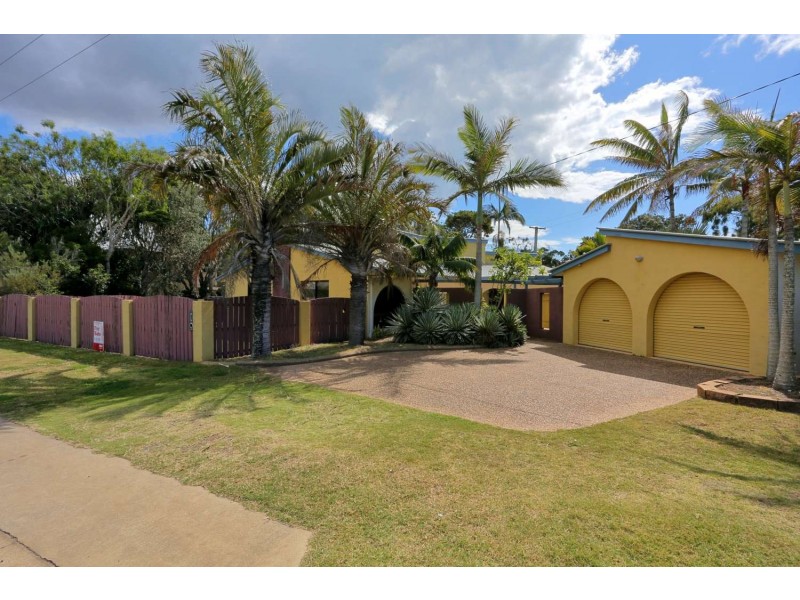 11 Watsons Road, Bargara QLD 4670
