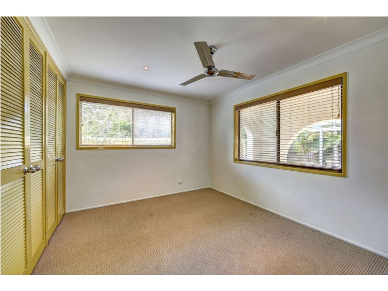 11 Watsons Road, Bargara QLD 4670