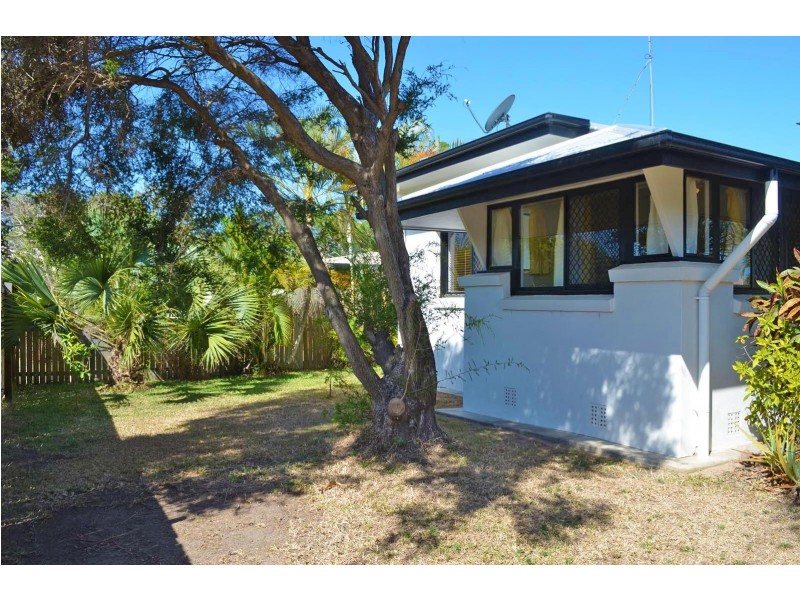 House 1, 42 Holland Street, Bargara QLD 4670