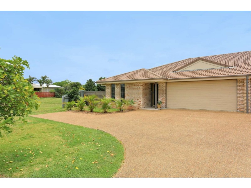 2/8 Francis Place, Innes Park QLD 4670