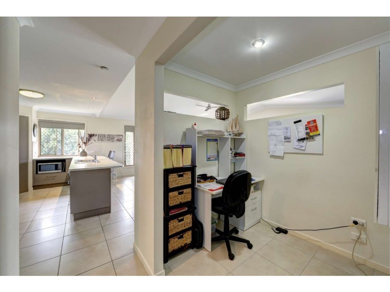 2/8 Francis Place, Innes Park QLD 4670