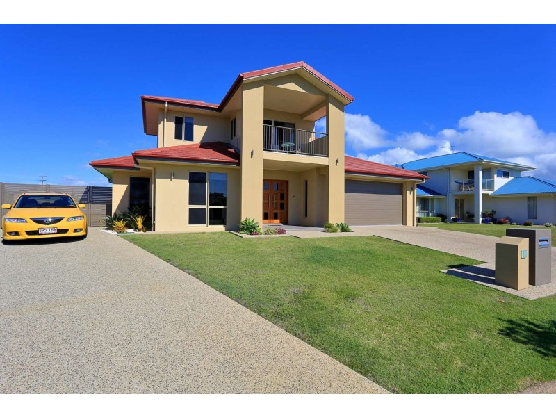 11 Breeze Drive, Bargara QLD 4670
