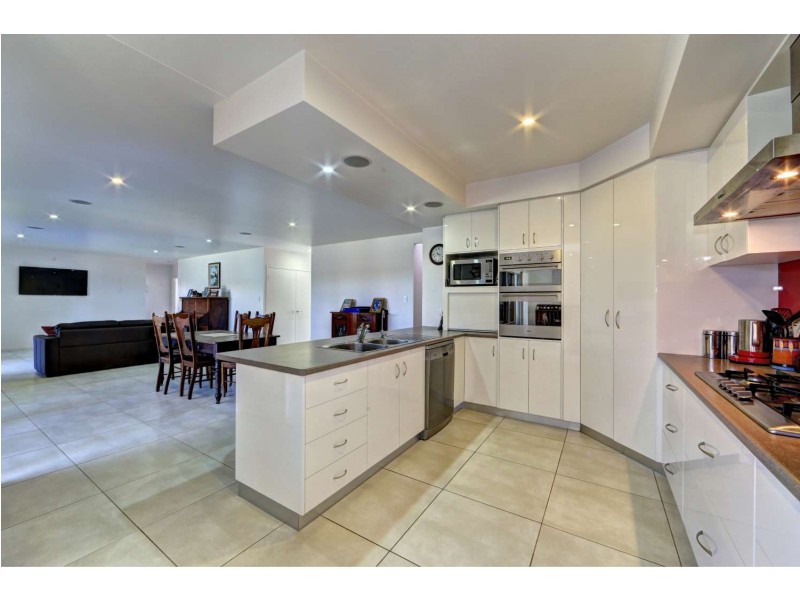 11 Breeze Drive, Bargara QLD 4670