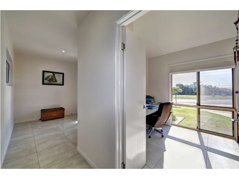 11 Breeze Drive, Bargara QLD 4670