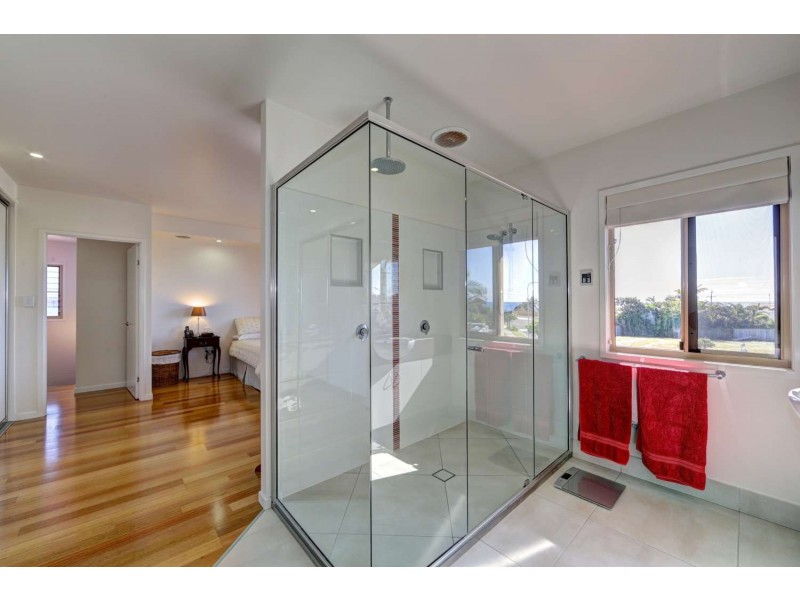 11 Breeze Drive, Bargara QLD 4670