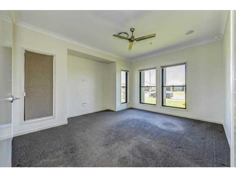 9 Beech Links Drive, Ashfield QLD 4670
