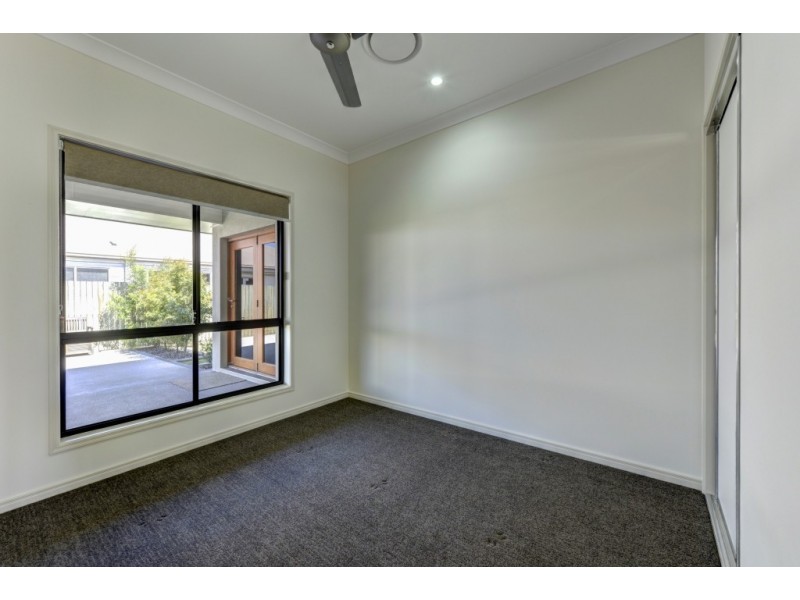 9 Beech Links Drive, Ashfield QLD 4670