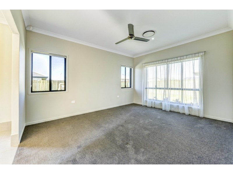 9 Beech Links Drive, Ashfield QLD 4670