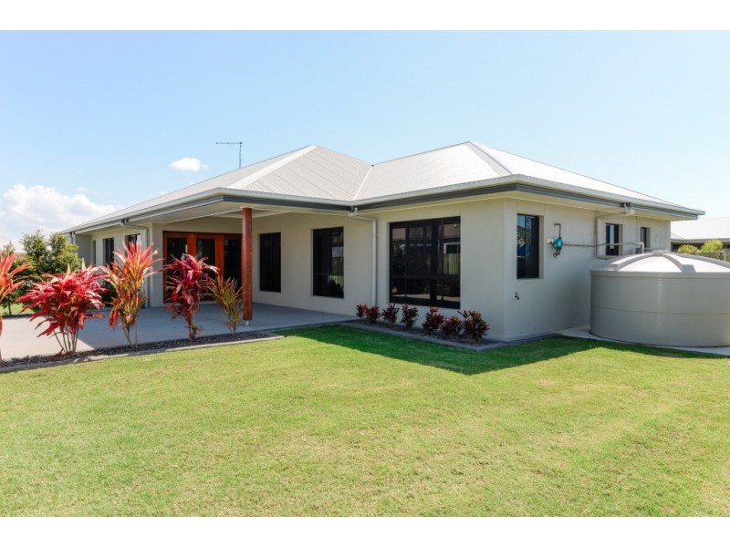 9 Beech Links Drive, Ashfield QLD 4670