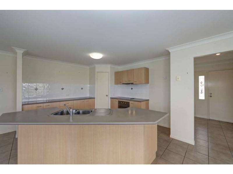 4 Flametree Court, Bargara QLD 4670