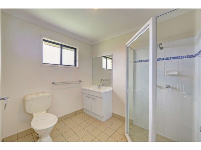 4 Flametree Court, Bargara QLD 4670