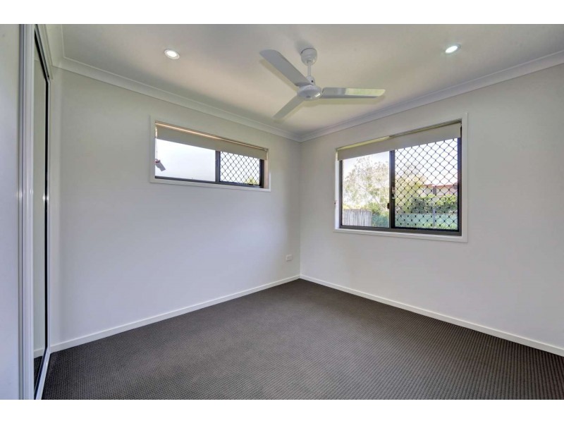 10 Shell Street, Burnett Heads QLD 4670