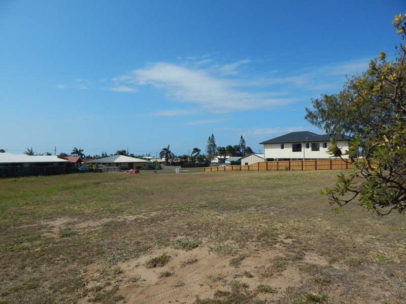 12 Endeavour Court, Bargara QLD 4670