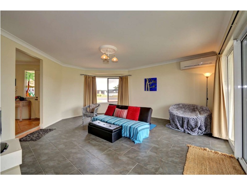 13 Norman Terrace, Bargara QLD 4670