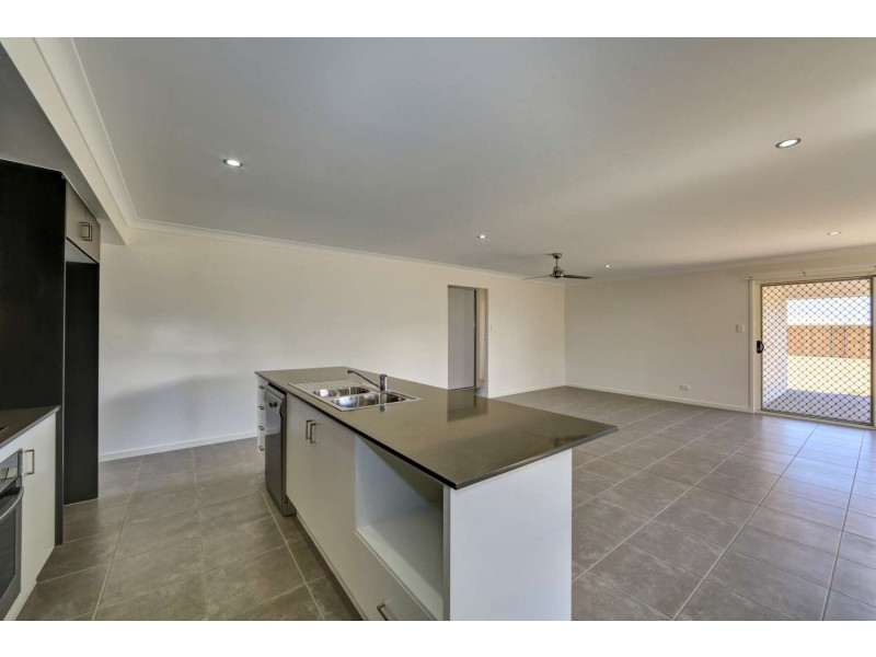 28 Firefly Street, Bargara QLD 4670