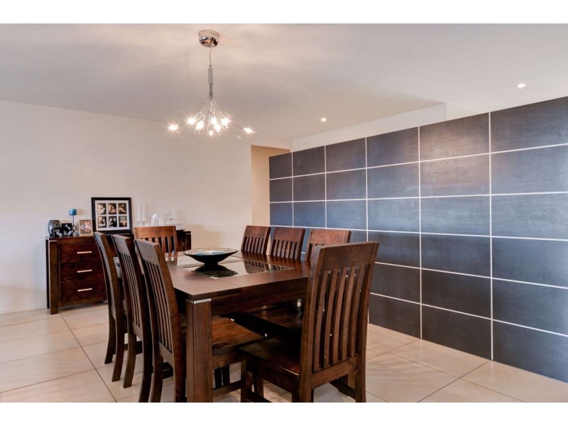 4 Camplin Court, Branyan QLD 4670