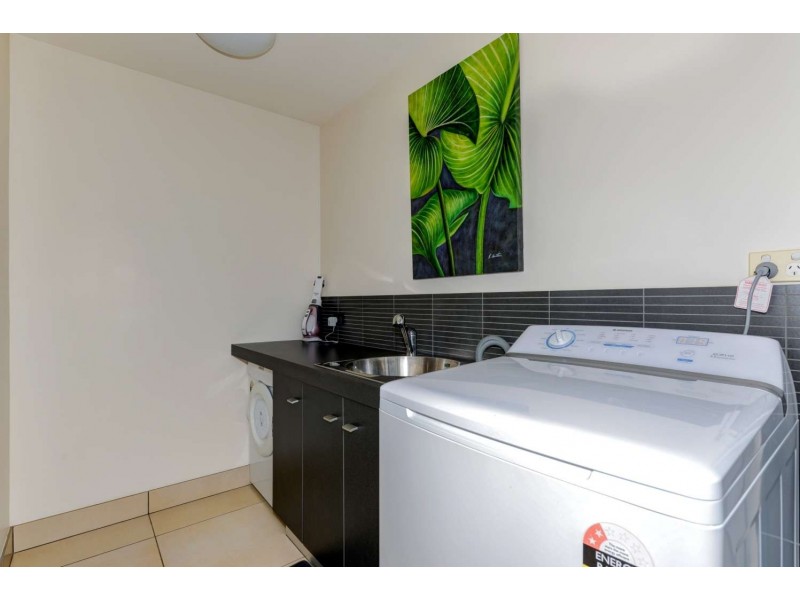 4 Camplin Court, Branyan QLD 4670