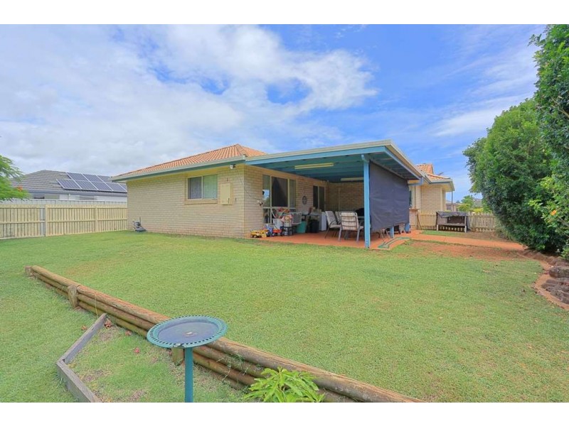 184 Barolin Esplanade, Coral Cove QLD 4670