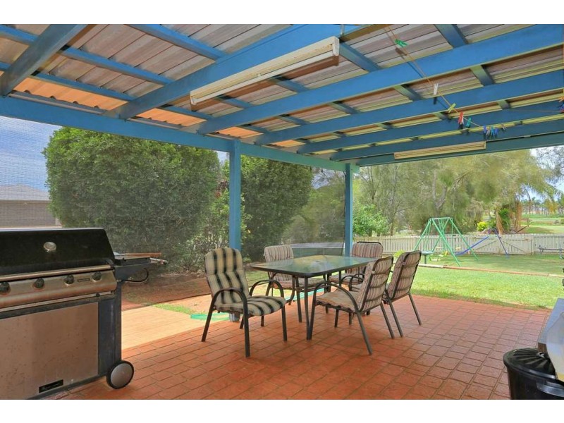 184 Barolin Esplanade, Coral Cove QLD 4670