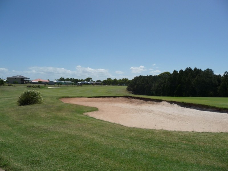 184 Barolin Esplanade, Coral Cove QLD 4670