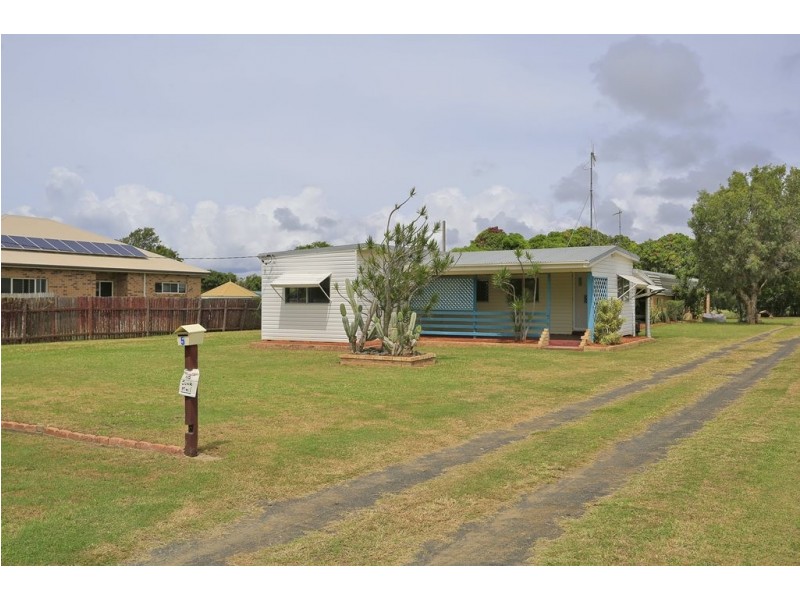 3 Howard Street, Bargara QLD 4670