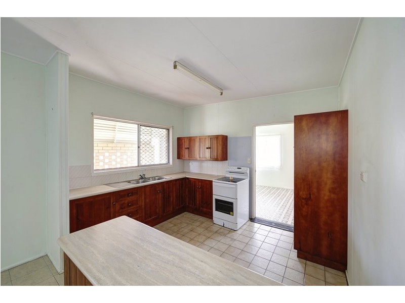 3 Howard Street, Bargara QLD 4670